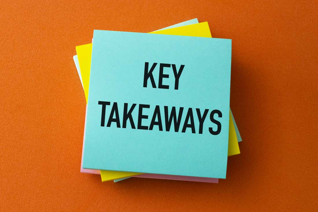 A blue sticky note that reads “key takeaways”.